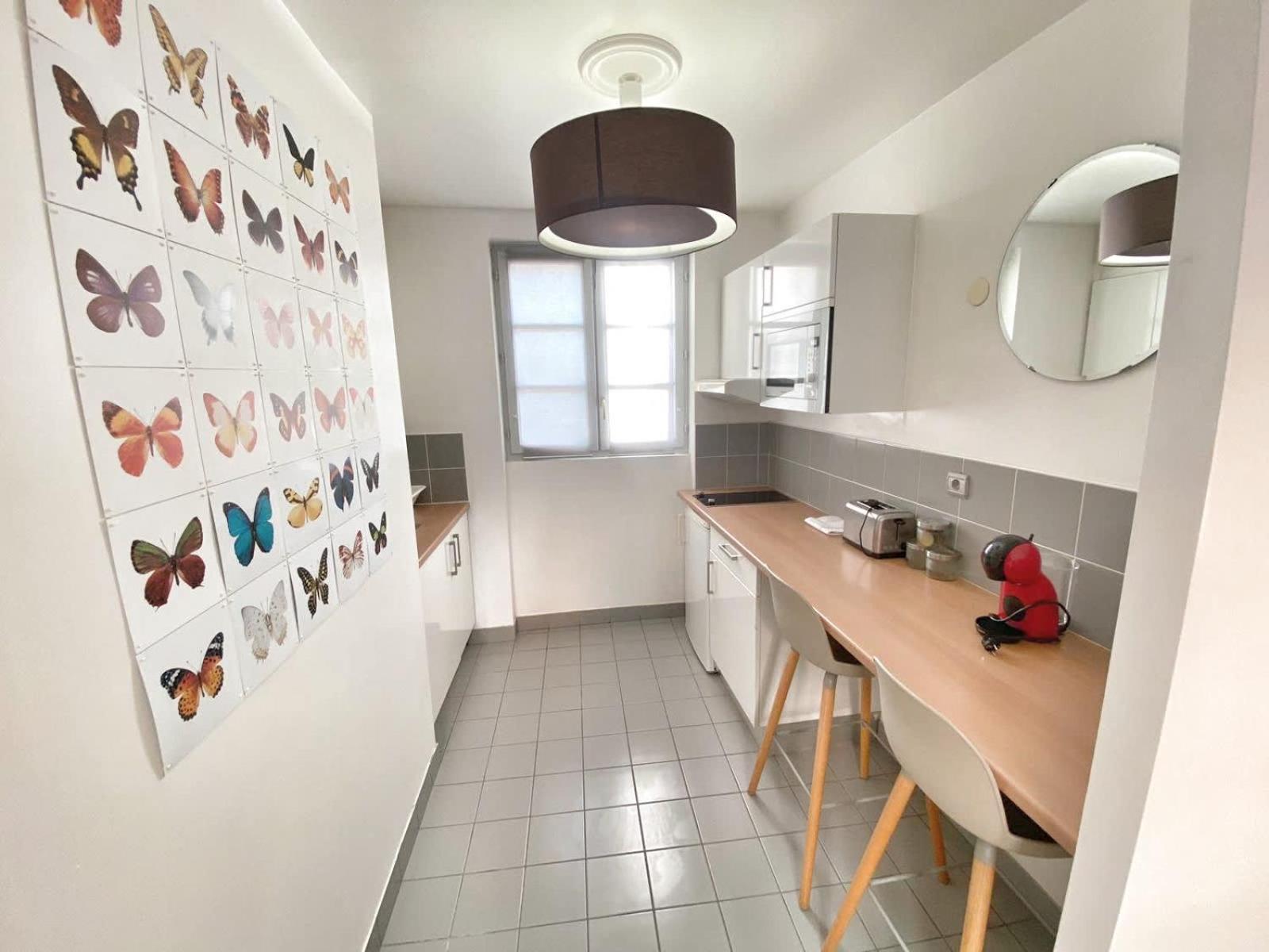 203 - Equipe 5 Appartement Parijs
